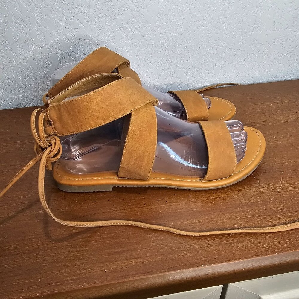 Cityclassified Camel Wrap Sandals - Picture 3 of 9
